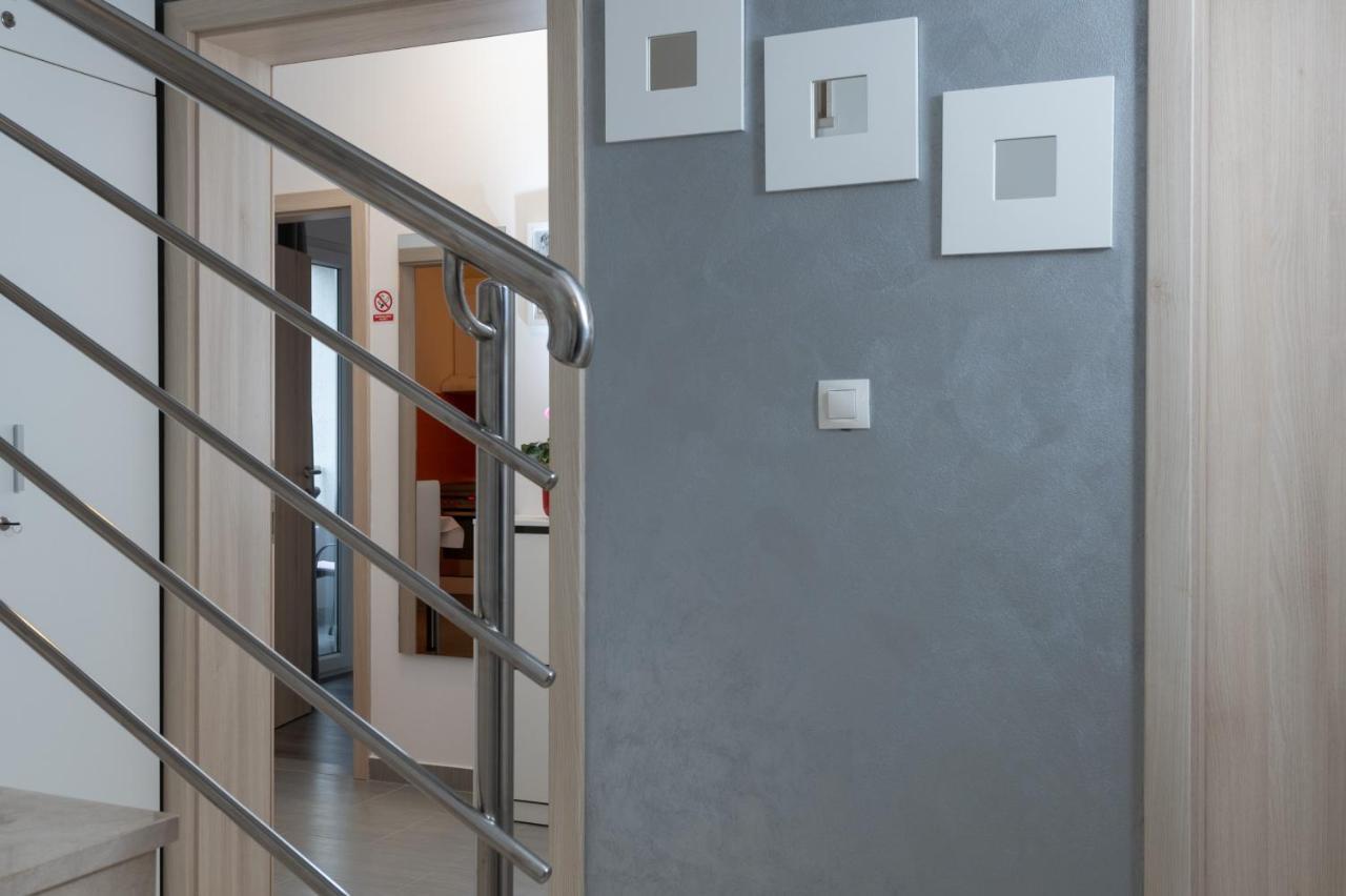 Apartments Greta & Ivona Pula Ngoại thất bức ảnh