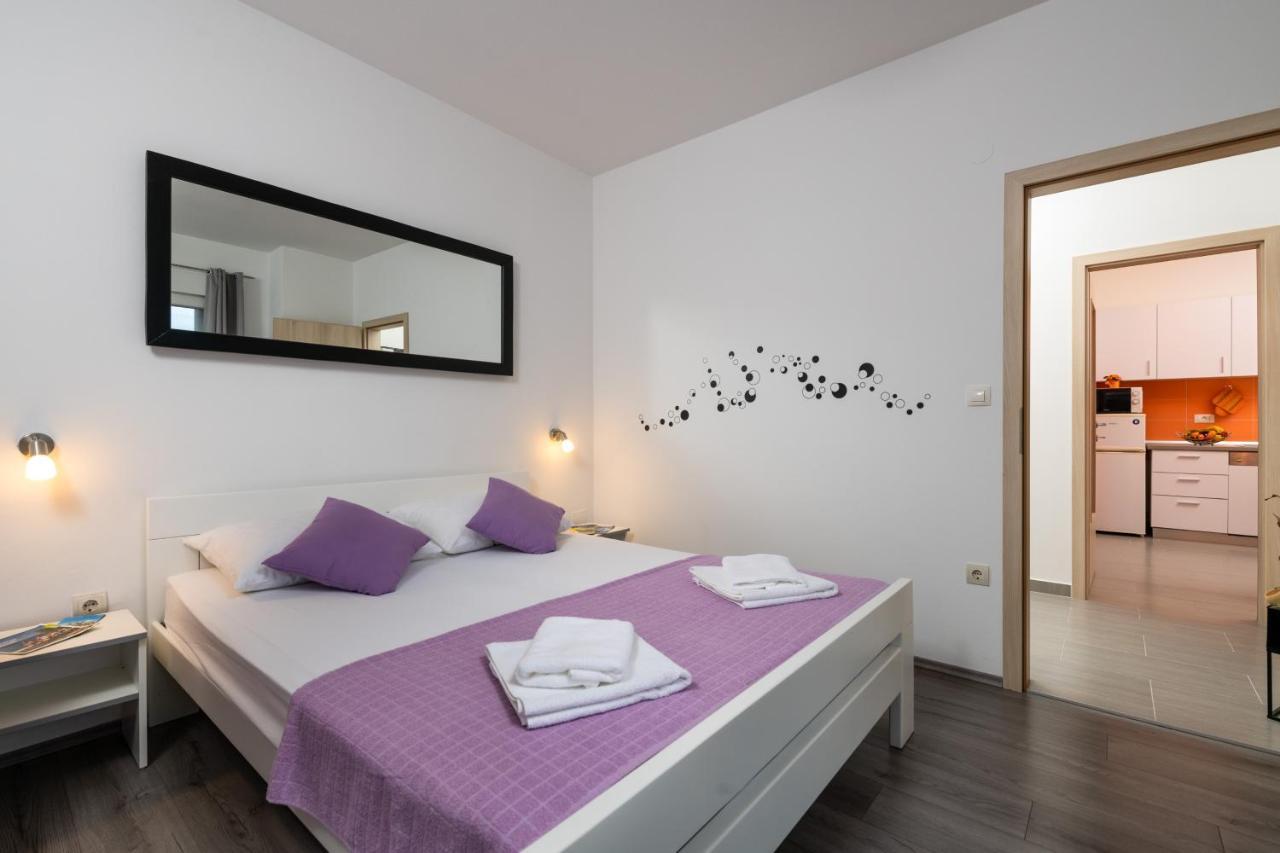 Apartments Greta & Ivona Pula Ngoại thất bức ảnh